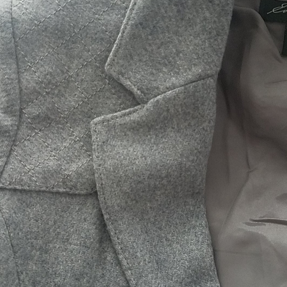 Eddie  Bauer wool blazer  Petite 6 - Picture 7 of 12